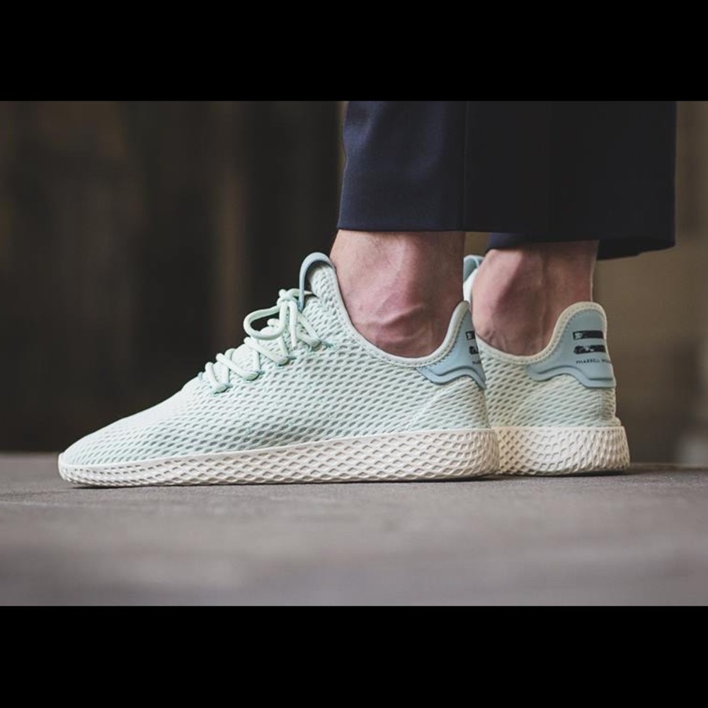 Adidas x Pharrell tennis Hu mint green